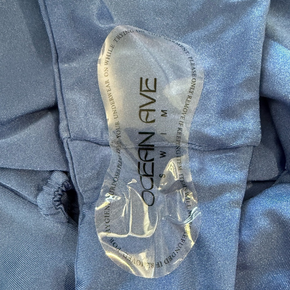 NWT Ocean Ave by Riot Swim Biscayne One Piece Cut out Swimsuit Size Small - Picture 7 of 7